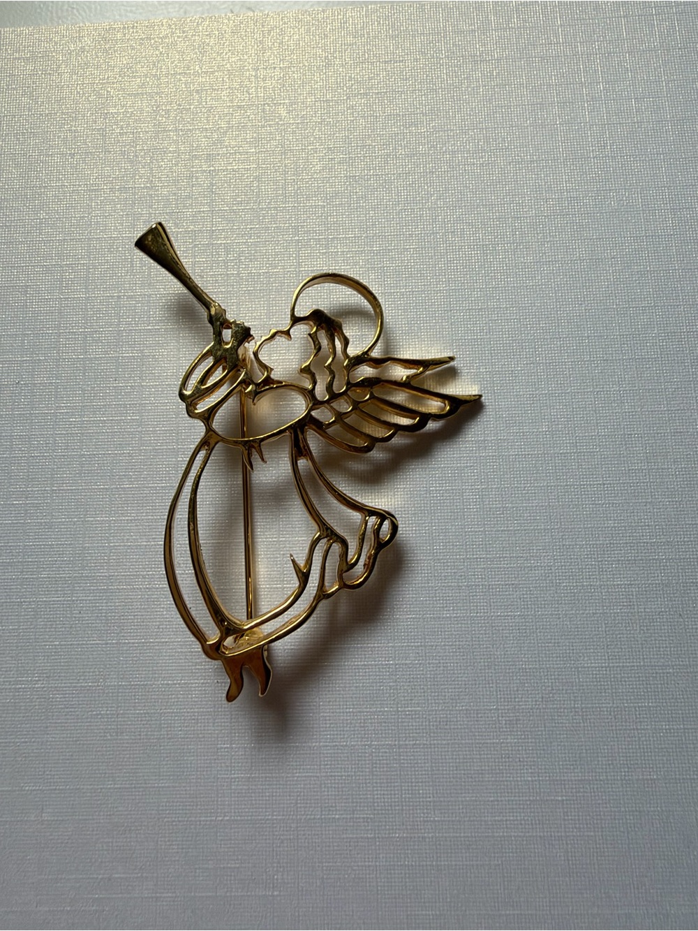 4/$100 guardian Gold Angel Wall Accent Sculpture - vintage brooch